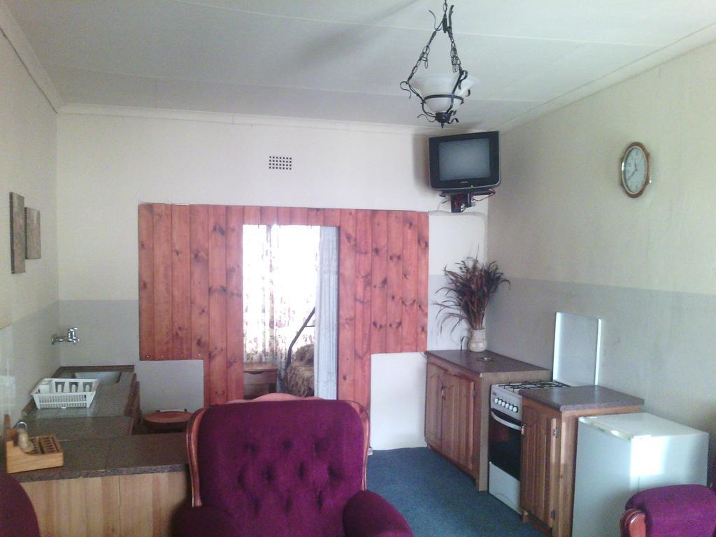 Machadodorp Pat'S Place חדר תמונה